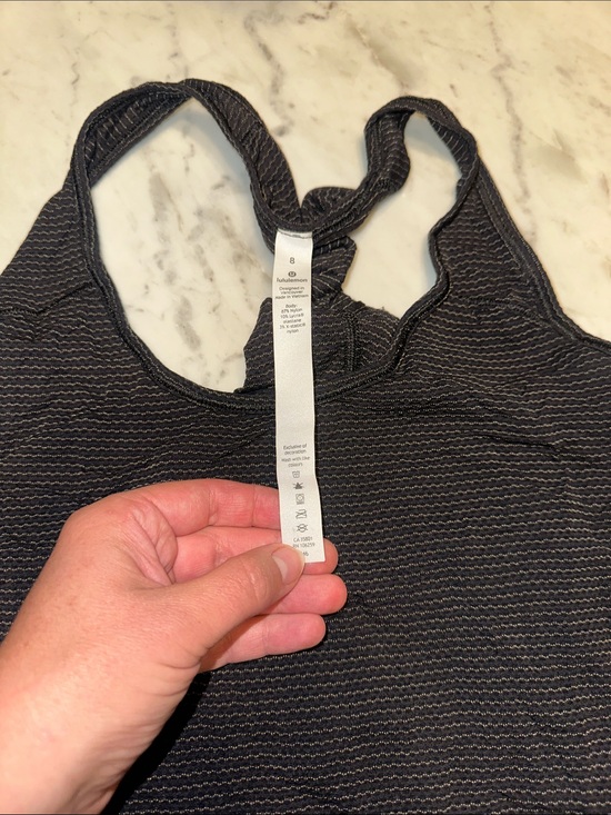 lululemon athletica Tops - NWOT lululemon athletica black and gold Textured Racerback Tank size 8